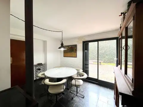 Casa 5 ambientes con 1 baño