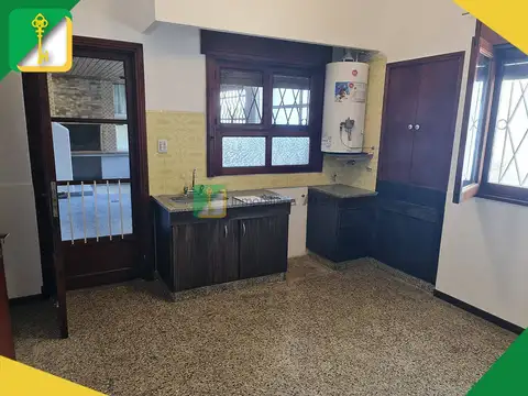 Depto Tipo Casa en Alquiler de 2 dormitorios