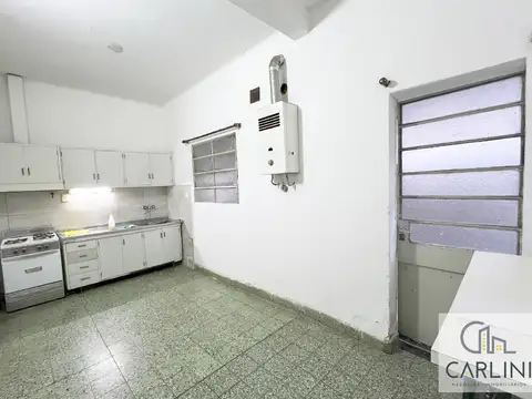 Casa 4 ambientes con 1 baño
