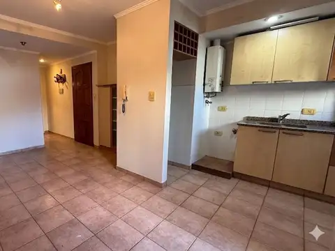 Departamento 2 ambientes en alquiler en La Plata