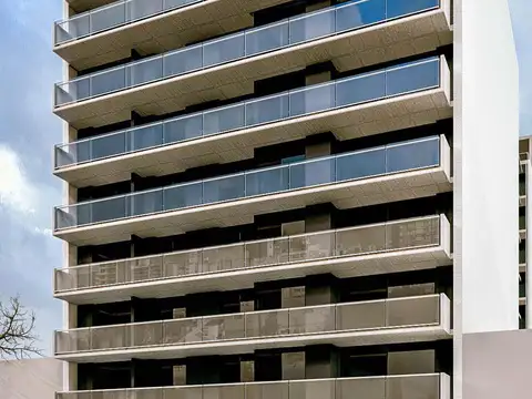 Sarmiento 1500, Piso 8
