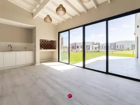 Casa en Venta en Mar del Plata, USD 410.000