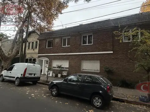 Alberdi  al 1100 Olivos