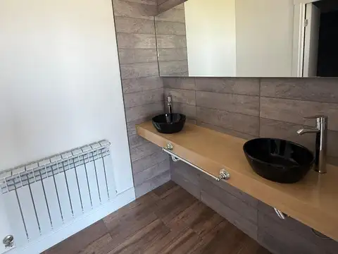 Departamento 4 amb en Duplex c/coch doble Zona  Constitución