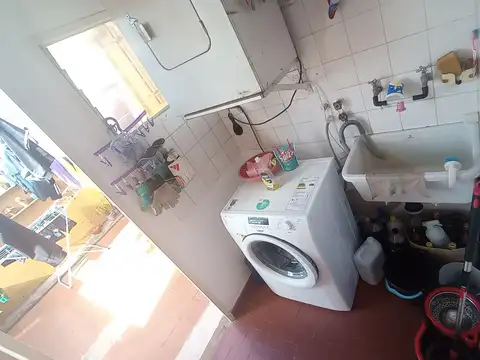 Depto en venta en Bernal sobre calle Maipu y Cerrito