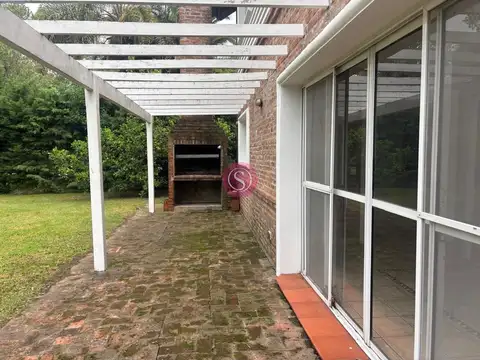 Casa en Venta en Barrio Cerrado Bermudas, Pilar, G.B.A. Zona Norte