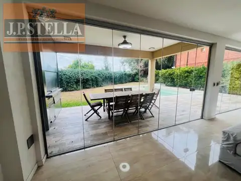 Casa en Venta al Este