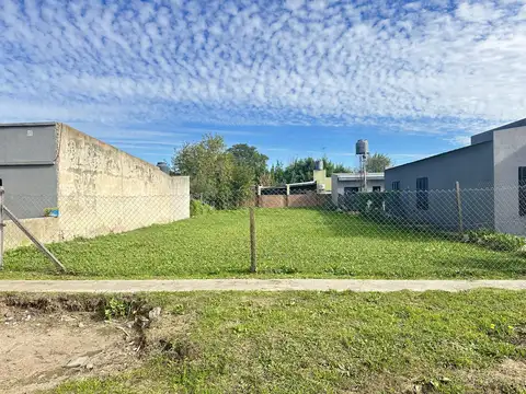 Terreno en Venta 34  mts Fondo