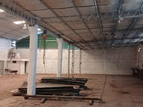 GALPON EN CALLE FRENCH DE COQUIMBITO - MAIPU