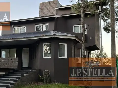 Casa en Venta de 4 dormitorios