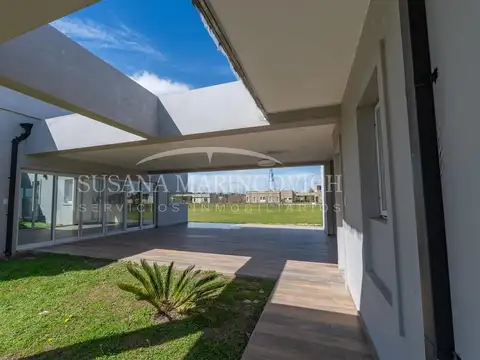 Casa en Venta en Villa Ruiz, USD 320.000
