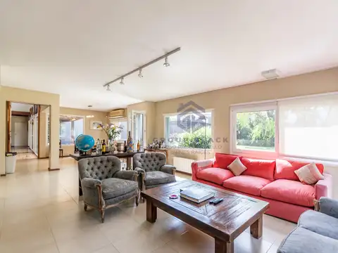 Casa en Venta en Los Sauces, USD 360.000