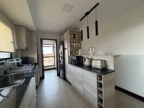 Departamento 4 ambientes con 2 baños