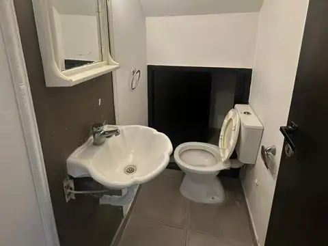 Depto Tipo Casa en Alquiler en San Antonio de Padua, $ 750.000
