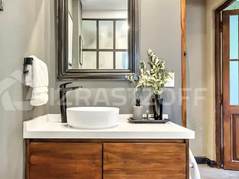 Casa a la venta en Altos del Barranco 3 dormitorios,  de doble altura