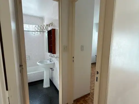 VENTA MONSERRAT 2 AMBIENTES.