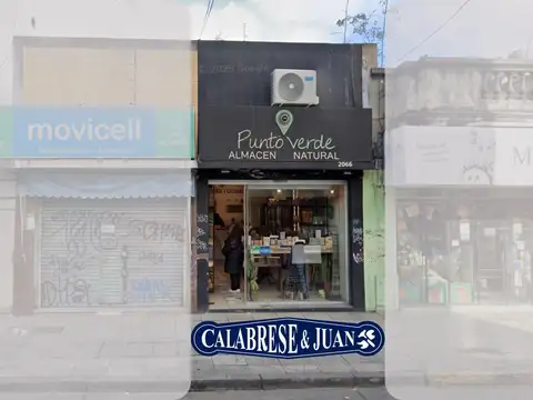 Local comercial a metro de Peatonal