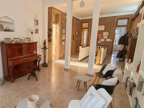 Depto Tipo Casa 5 ambientes con 5 baños