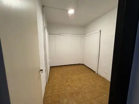 Depto Tipo Casa en Venta 40 años
