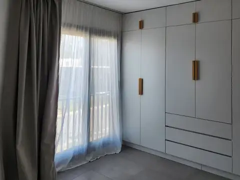 Departamento en Alquiler de 3 dormitorios