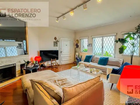 Piso de 4 ambientes en Varese