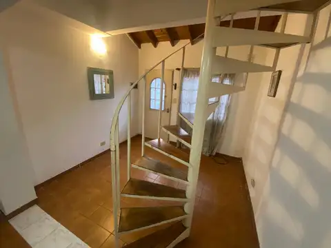 Depto Tipo Casa en Alquiler en Villa Adelina, $ 700.000