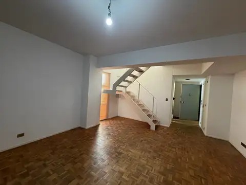 Alquiler Duplex 3 ambientes - piso alto en San Nicolás
