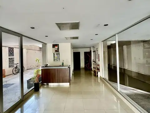 Juramento 1500, Piso 2°