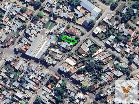 38 e/ Saavedra y Avenida Montevideo