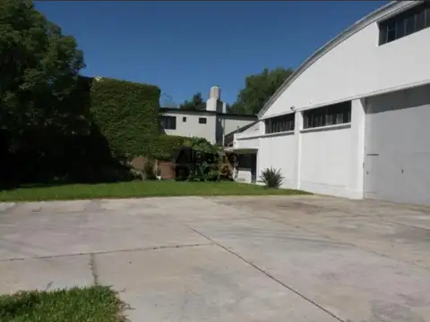 Galpon en Venta en La Plata, USD 600.000