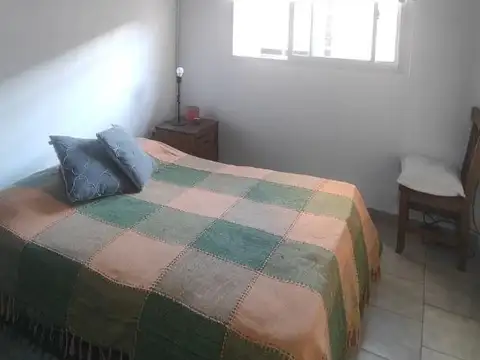 Depto Tipo Casa 2 ambientes con 1 baño