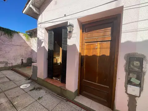 Departamento 4 ambientes a la venta en lujan centro alsina 1344