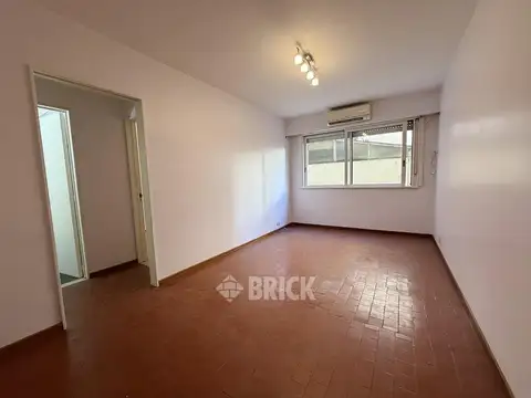 MOLDES Y AV. JURAMENTO - T/AL CONTRAFRENTE 46 M2 IMPECABLE LUMINOSO GRAN COCINA COMEDOR