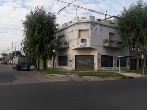 Venta de casa , dos locales