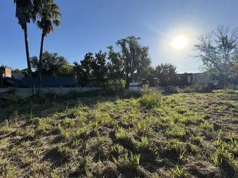 Lote en Funes