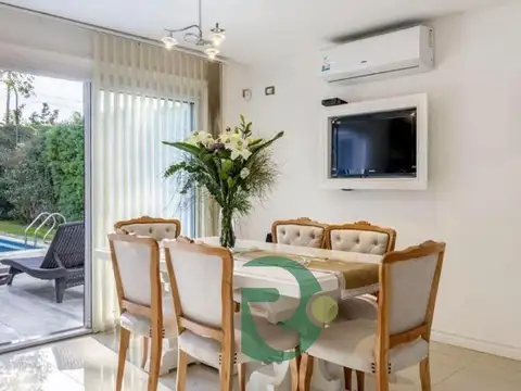 Casa 4 ambientes con 3 baños