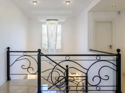 VENTA CASA 4 AMB BARRIO CERRADO HARAS MARIA EUGENIA.MORENO