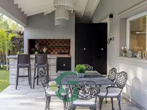 VENTA CASA 4 AMB BARRIO CERRADO HARAS MARIA EUGENIA.MORENO