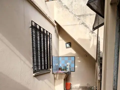 Depto Tipo Casa en Venta de 3 ambientes