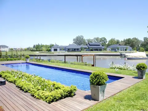 Av. Sta. María de las Conchas 4249, B° Náutico Albanueva,Rincón de Milberg