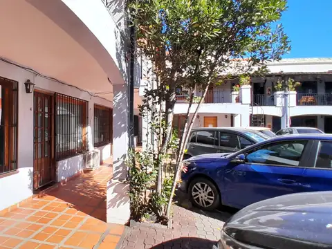 OFICINA EN PLANTA BAJA