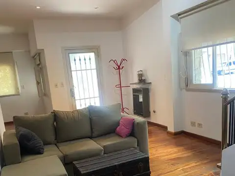 Casa 6 ambientes con 3 baños