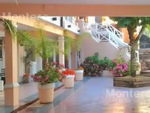 Local en CARILÓ OPORTUNIDAD IMPERDIBLE