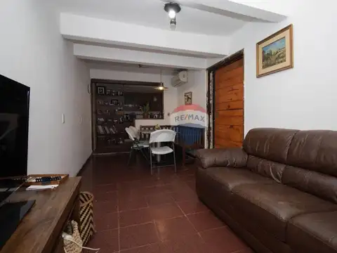 VENTA CASA  4 dormiotrios GGE Blanqueada