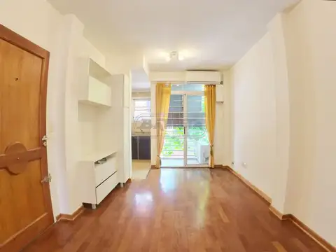 Necochea 200, Piso 1