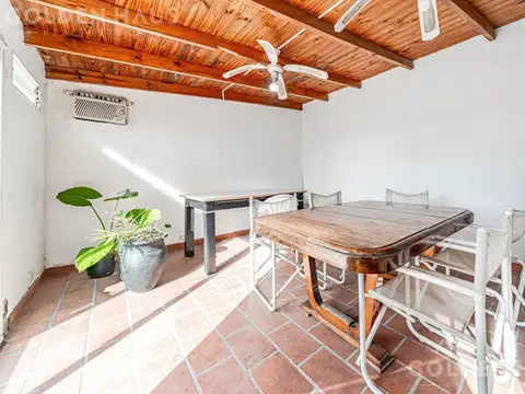 Depto Tipo Casa en Venta de 4 ambientes