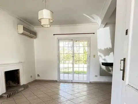 Casa en Venta en Jardines de Escobar, USD 138.000