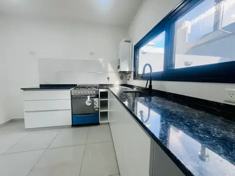 Casa en Venta en General Rodriguez, USD 129.000