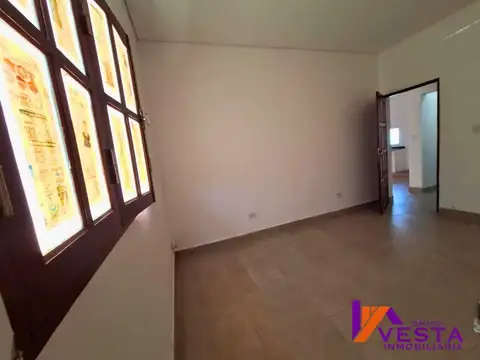 Casa a estrenar con quincho y piscina- Cerrillos