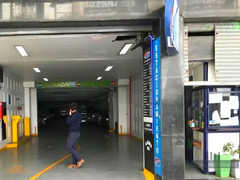 Depósito en 3 Niveles – 2.200 m² – Apto Comercial – Zona Microcentro